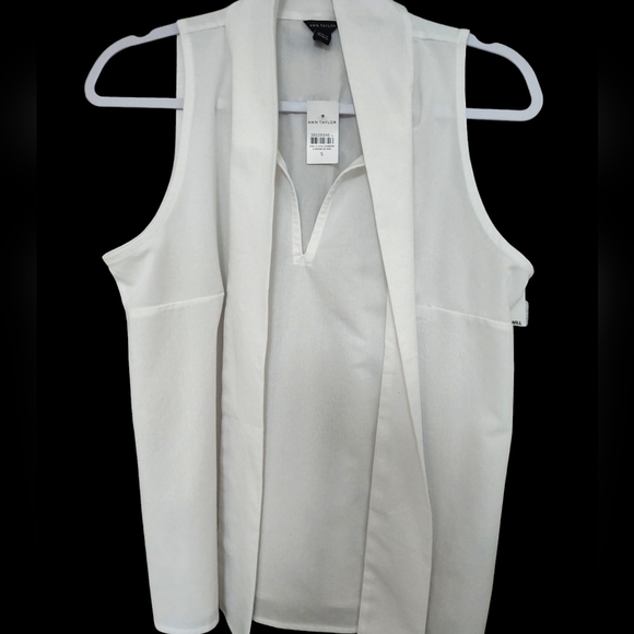 Ann Taylor Ivory Sleeveless Top - Picture 1 of 3